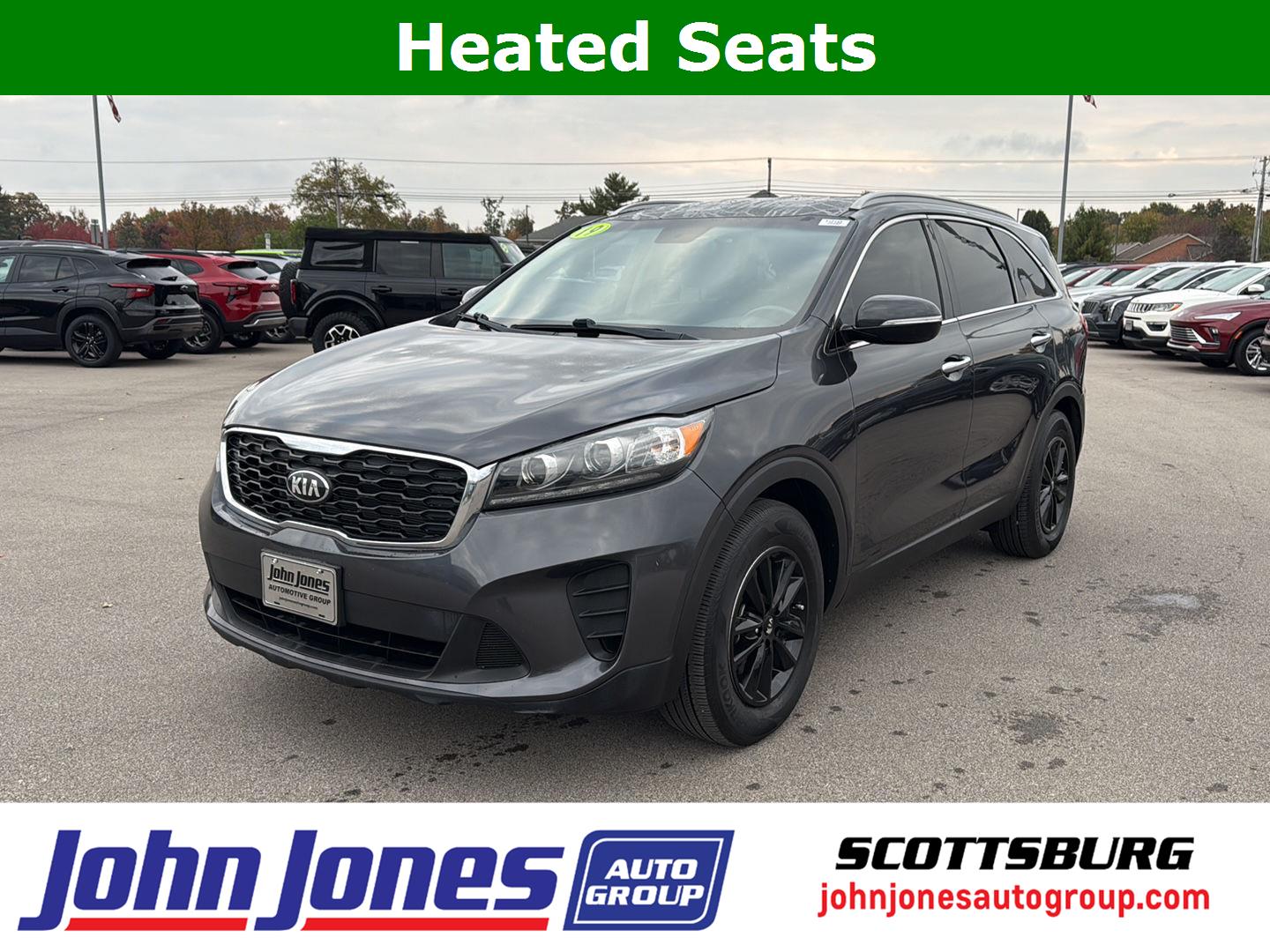 2019 Kia Sorento LX's photo