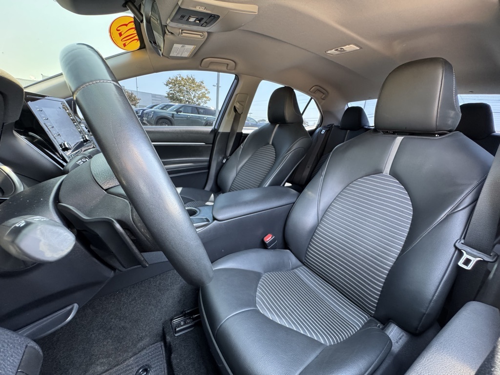 2023 Toyota Camry SE photo 7