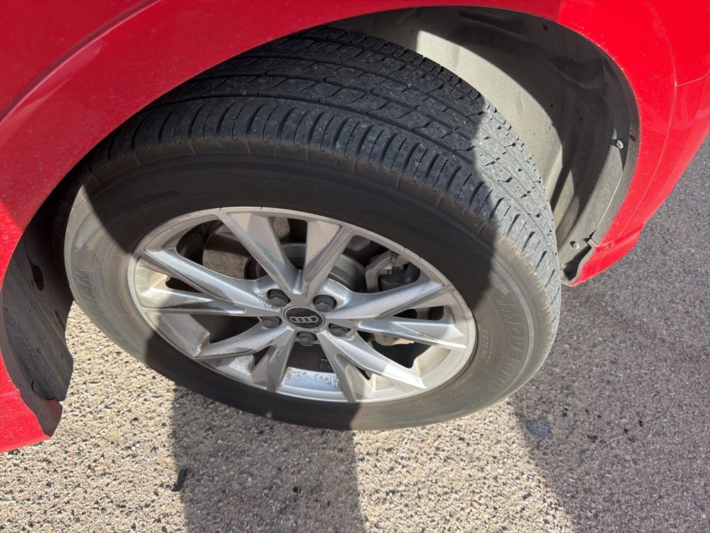 2024 Audi Q3 Premium S line photo 2