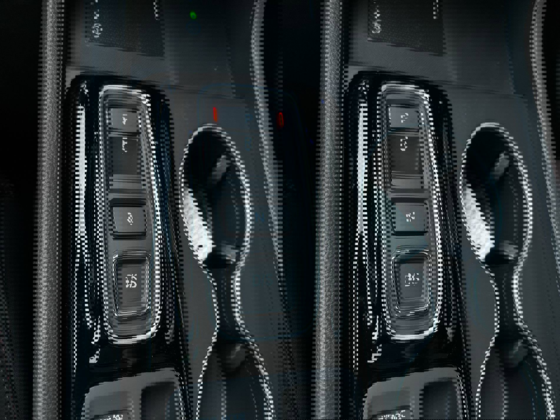2025 Honda Pilot Black Edition photo 20