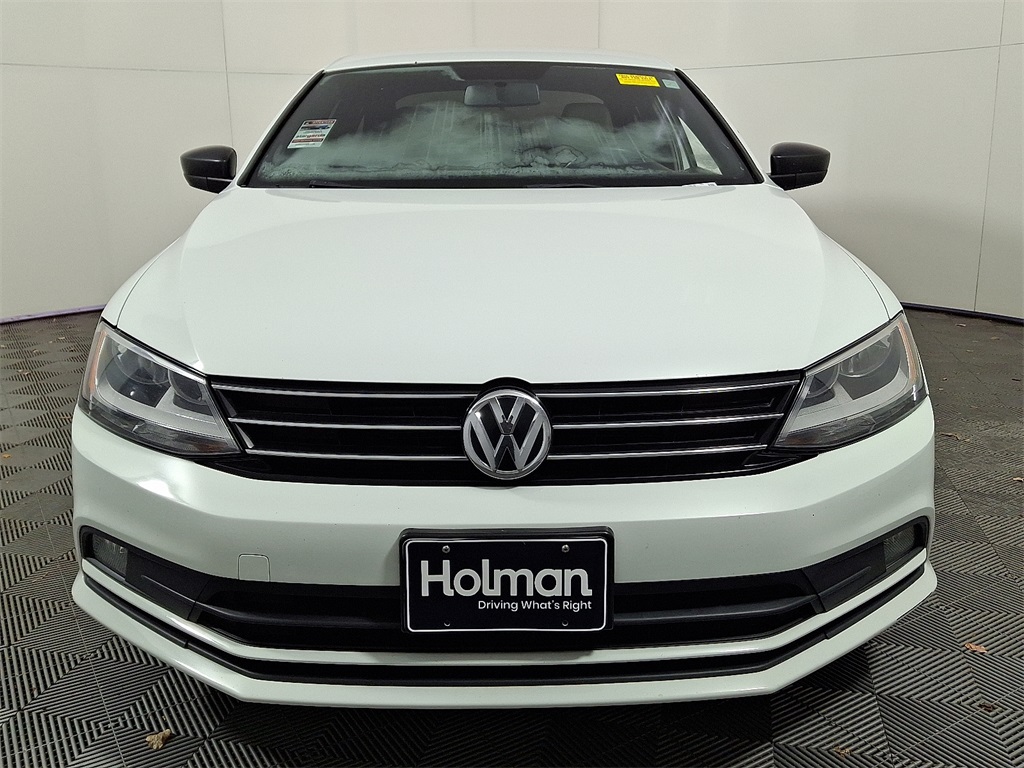 Used 2016 Volkswagen Jetta Sport with VIN 3VWB17AJ6GM393545 for sale in Maple Shade, NJ