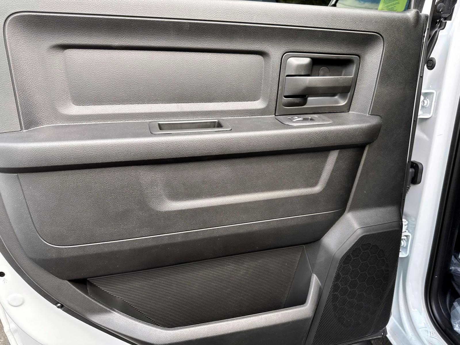 2025 Ram 2500 Tradesman photo 7