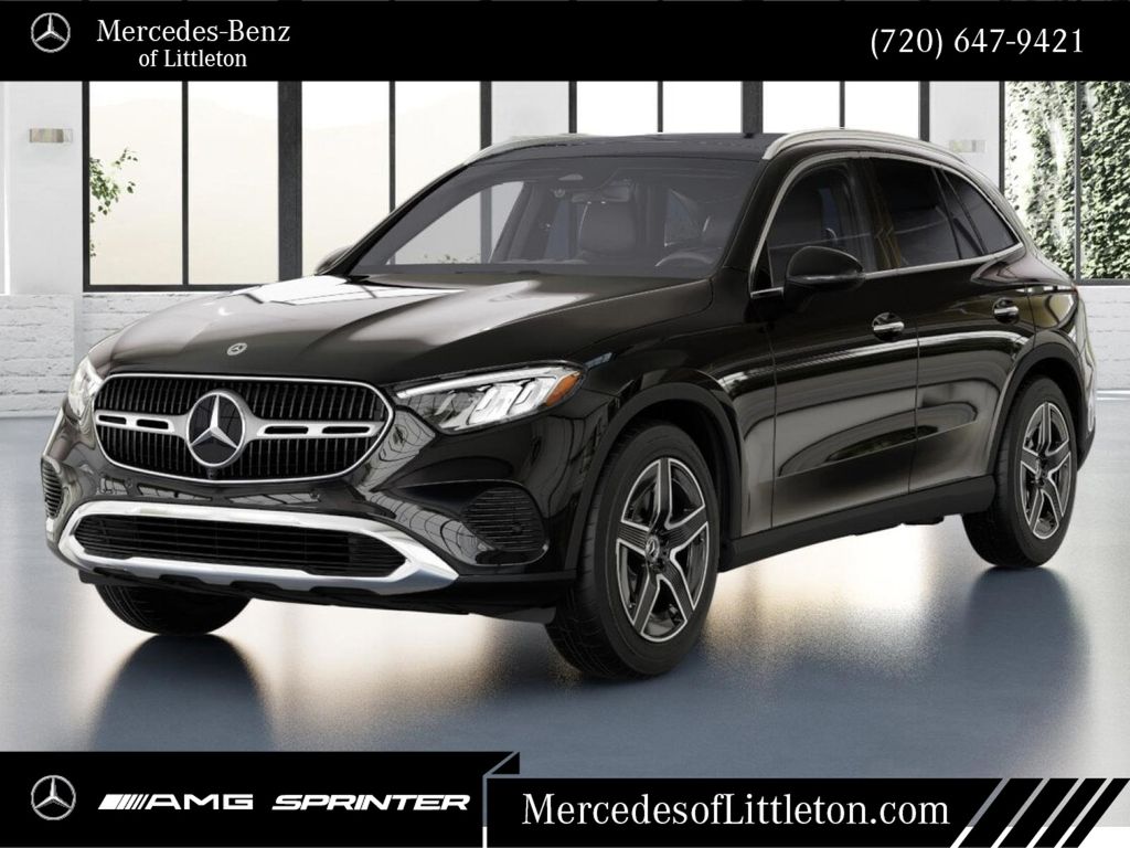 2026 Mercedes-Benz GLC Base's photo