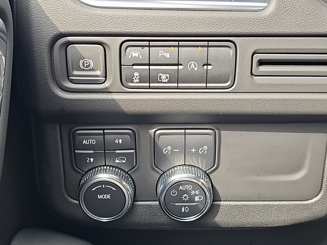 2023 Gmc Yukon SLT photo 29