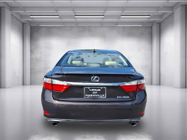 2013 Lexus ES 350 photo 4