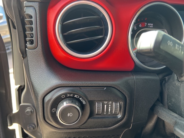 2019 Jeep Wrangler Unlimited Rubicon photo 20