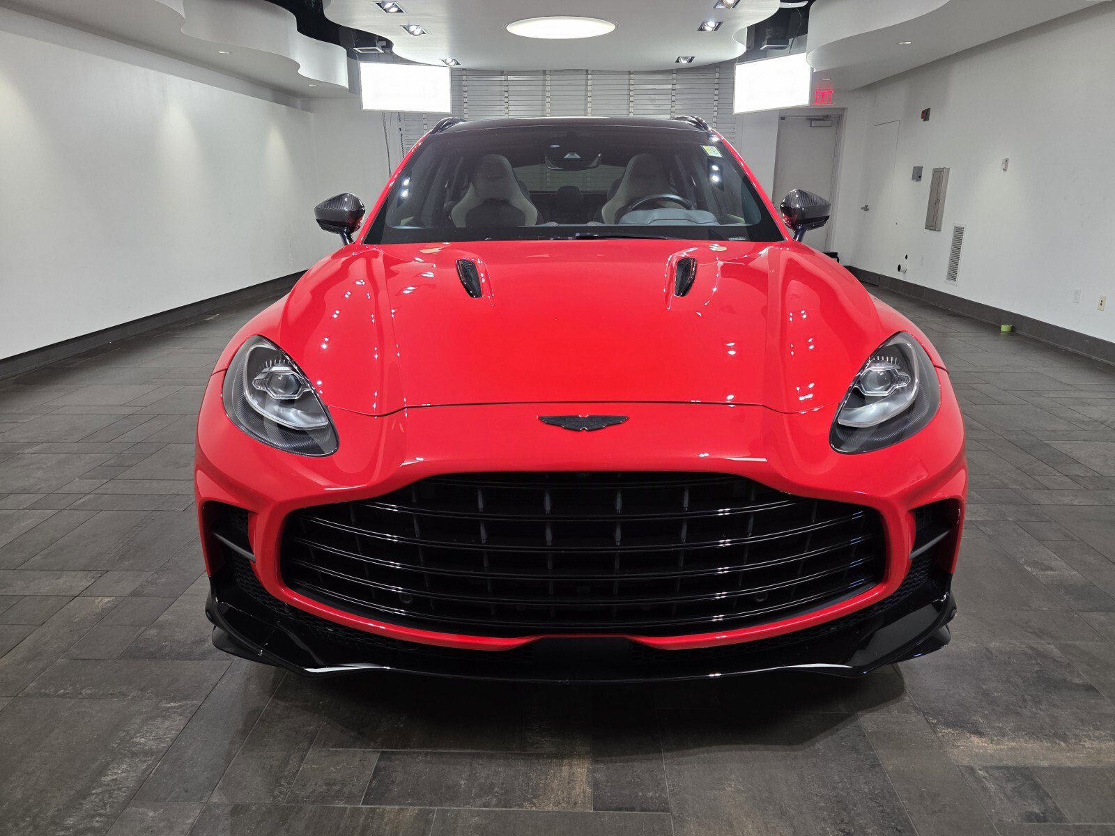 2023 Aston Martin DBX DBX707 photo 7