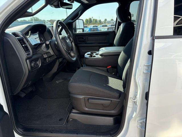 2026 Ram 3500 Tradesman photo 12