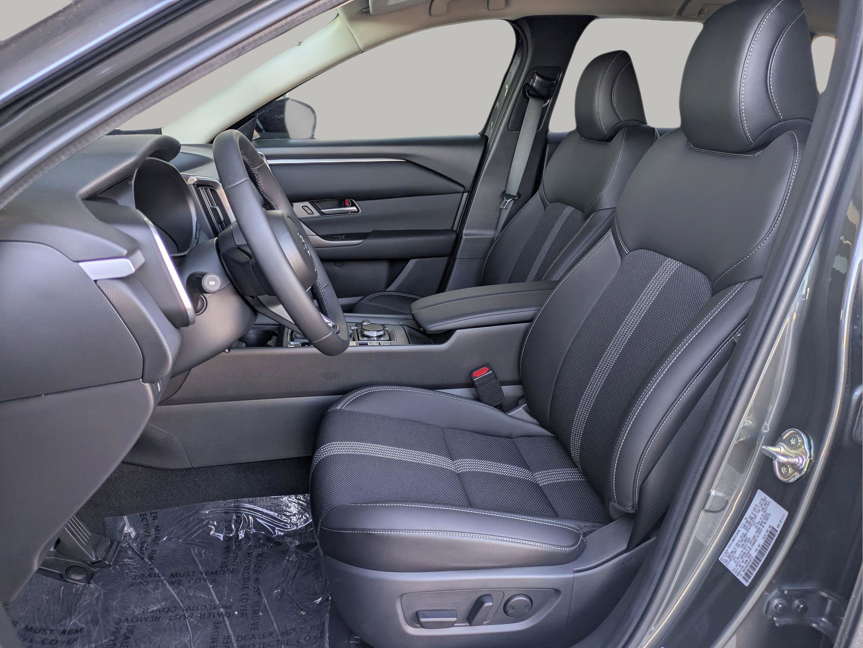 2025 Mazda CX-50 2.5 S Preferred photo 10