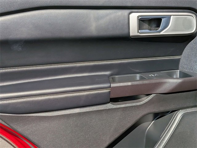 2020 Ford Explorer ST photo 27