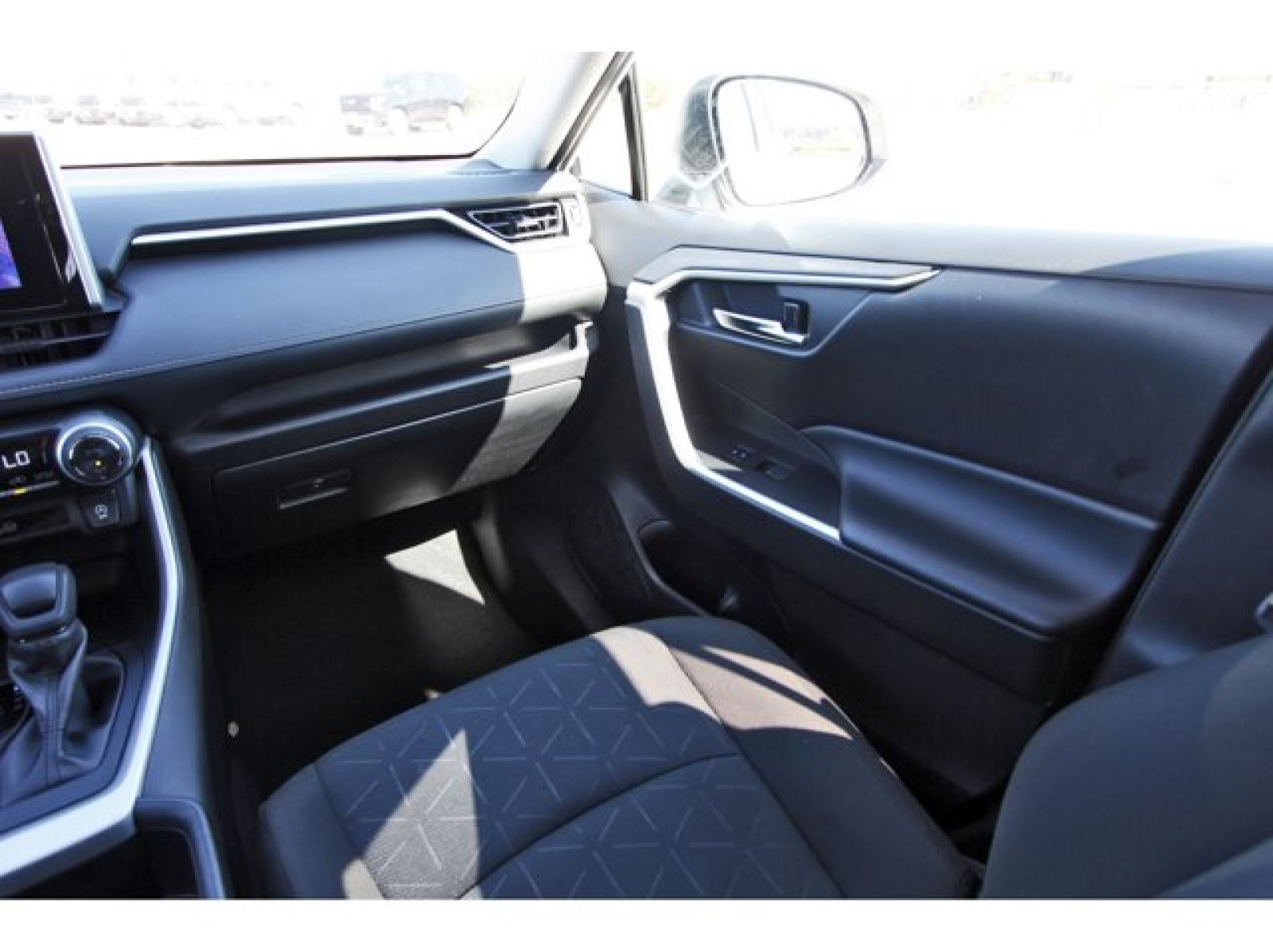 2024 Toyota RAV4 XLE White at TX Auto Group