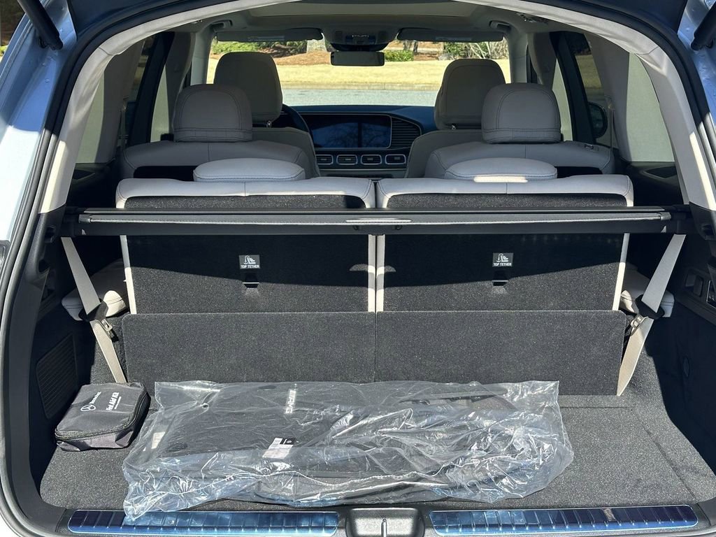 2025 Mercedes Benz GLS 450 4MATIC photo 21
