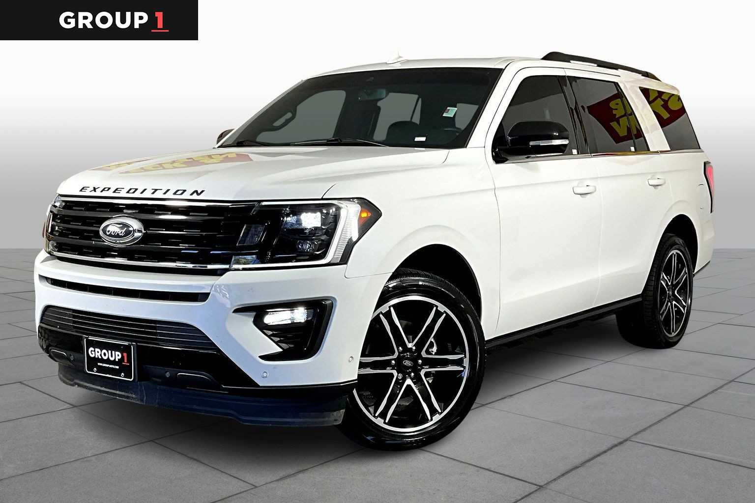 2021 Ford Expedition Limited's photo