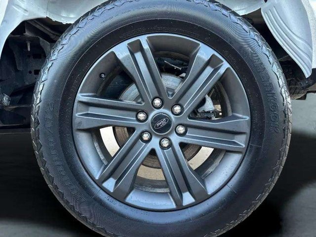 2023 Ford F-150 Lariat photo 34