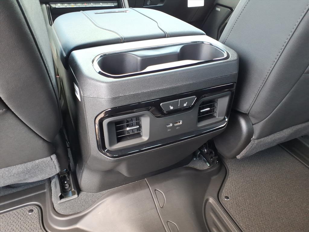 2026 Gmc Sierra 2500 HD AT4 photo 8