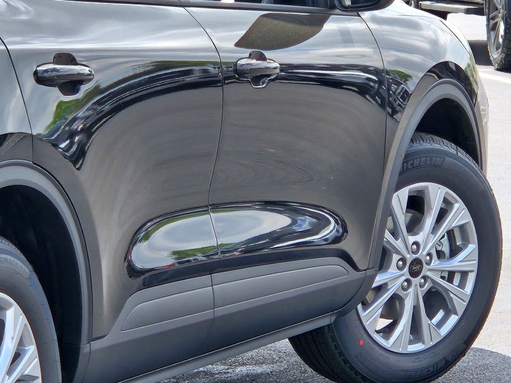 2025 Ford Escape Active photo 9