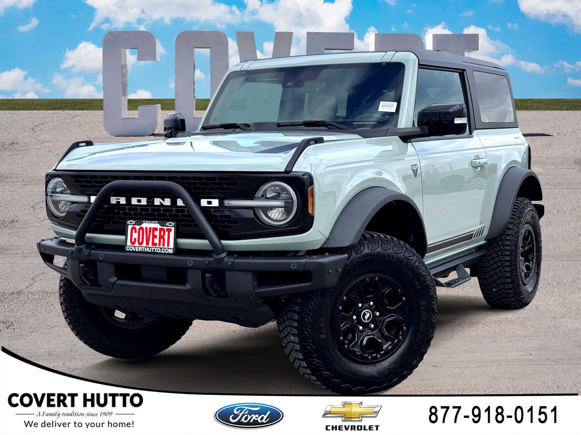 2021 Ford Bronco 2-Door First Edition's photo
