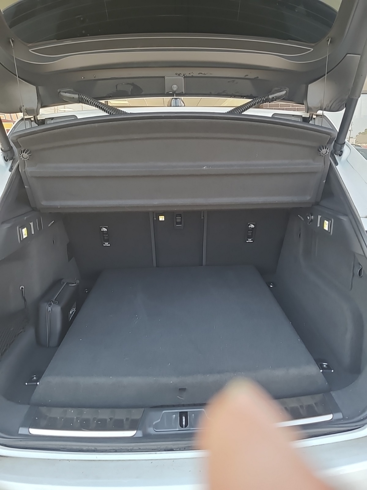 2024 Jaguar F-PACE P250 R-Dynamic S photo 7