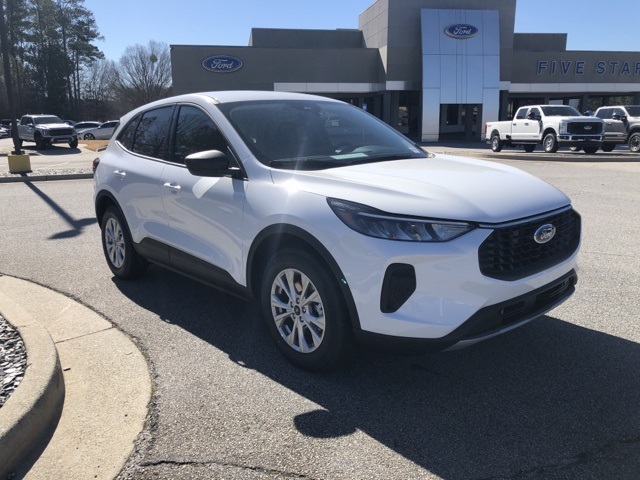 2025 Ford Escape Active photo 2