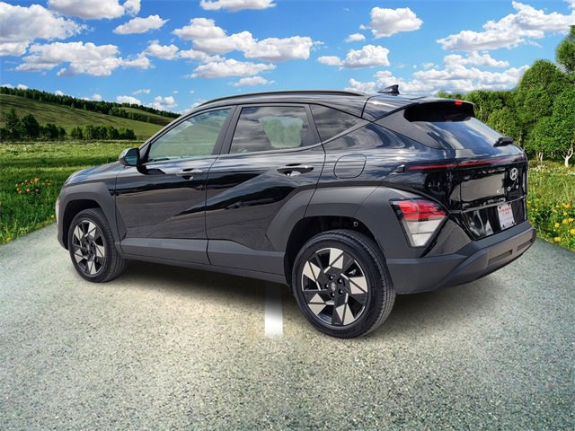 2024 Hyundai Kona SEL photo 3