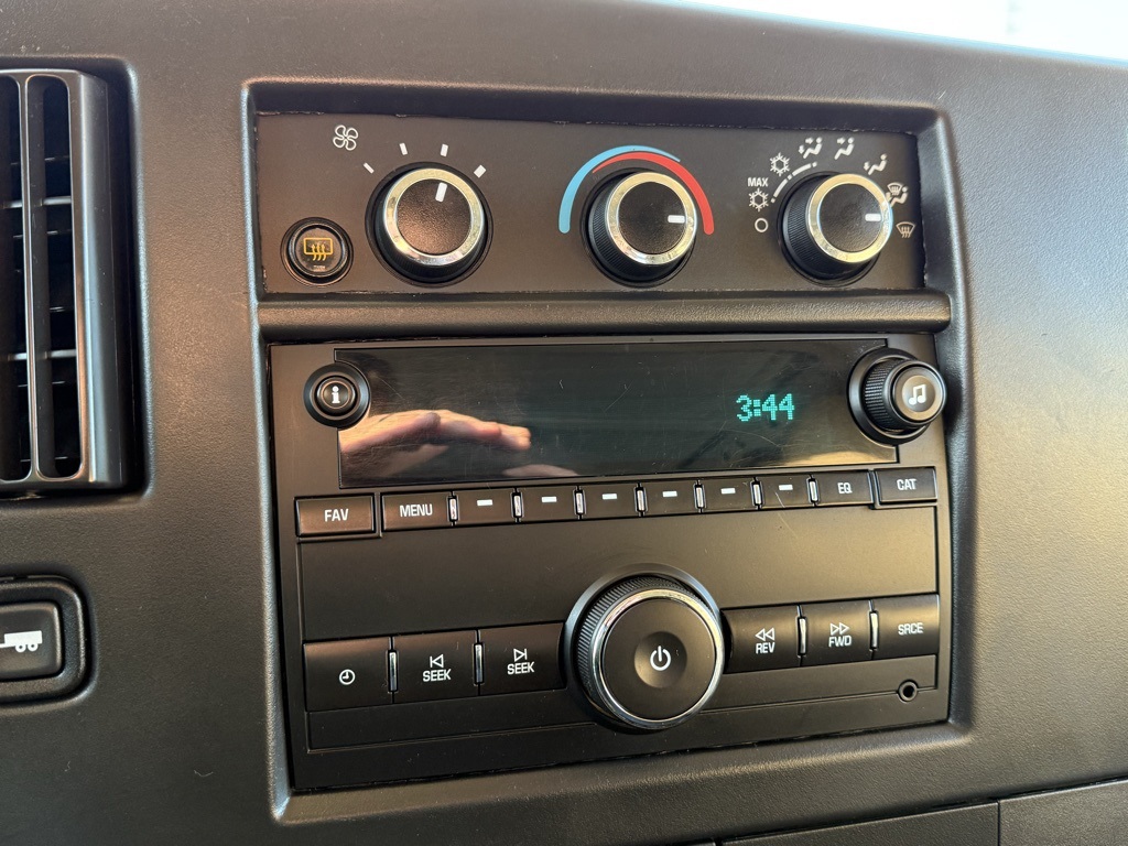 2016 Chevrolet Express 2500 Work Van photo 26