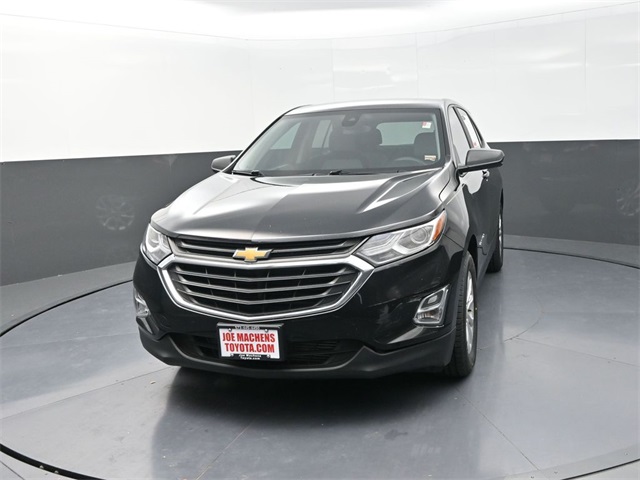 2021 Chevrolet Equinox LS photo 2