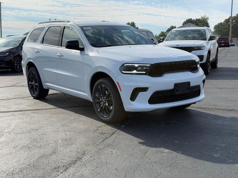 2026 Dodge Durango GT photo 2