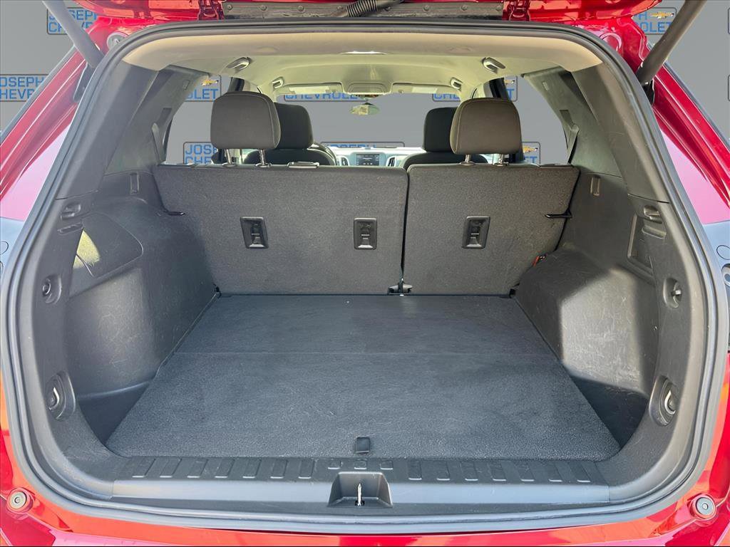 2021 Chevrolet Equinox LT photo 9