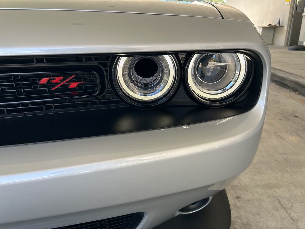2023 Dodge Challenger R/T Scat Pack photo 13