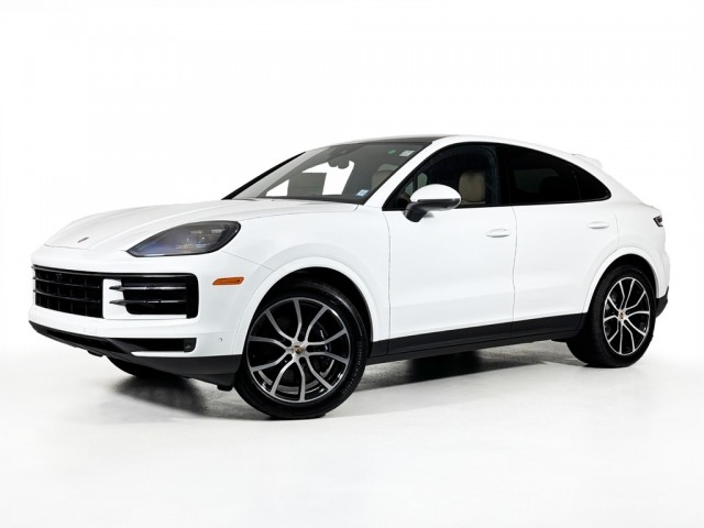 ポルシェ サッカーボール Cayenne Porsche Cayenne Coupe fl 13 画像｜3列7人乗りのポルシェ!? 超