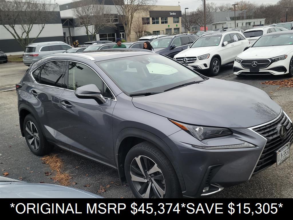 2020 Lexus NX 300's photo