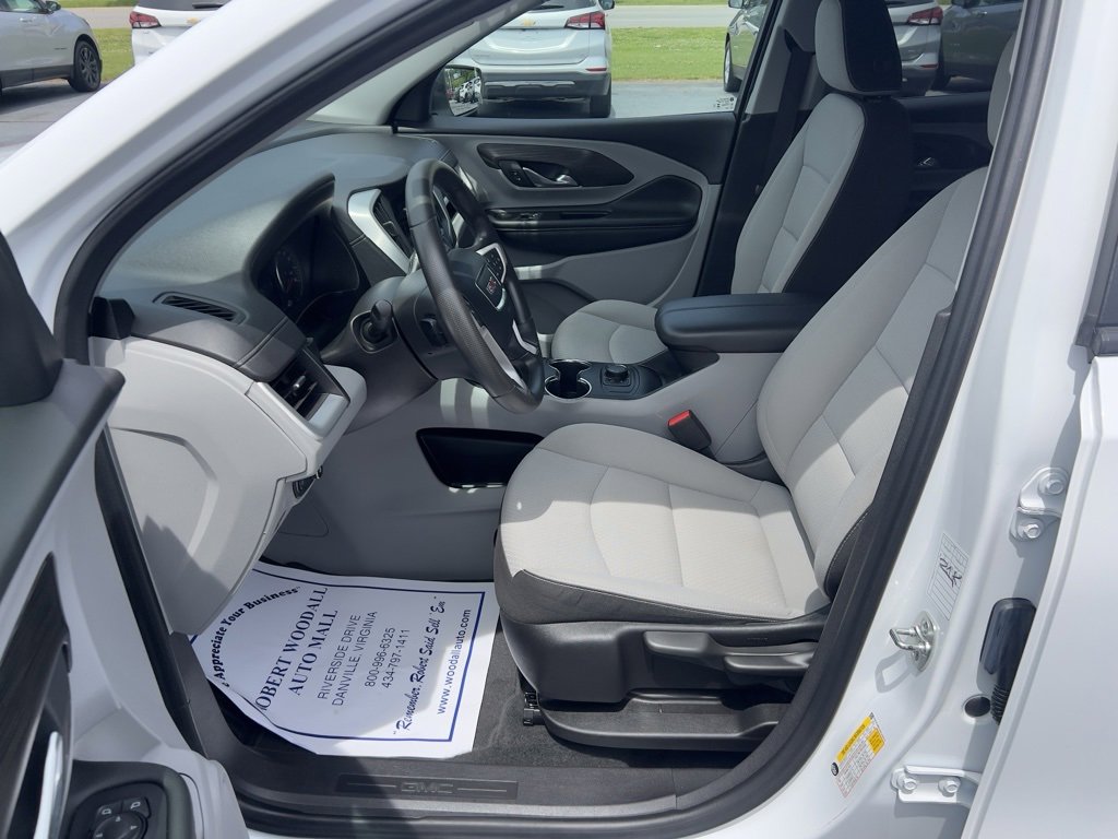 2024 Gmc Terrain SLE photo 15