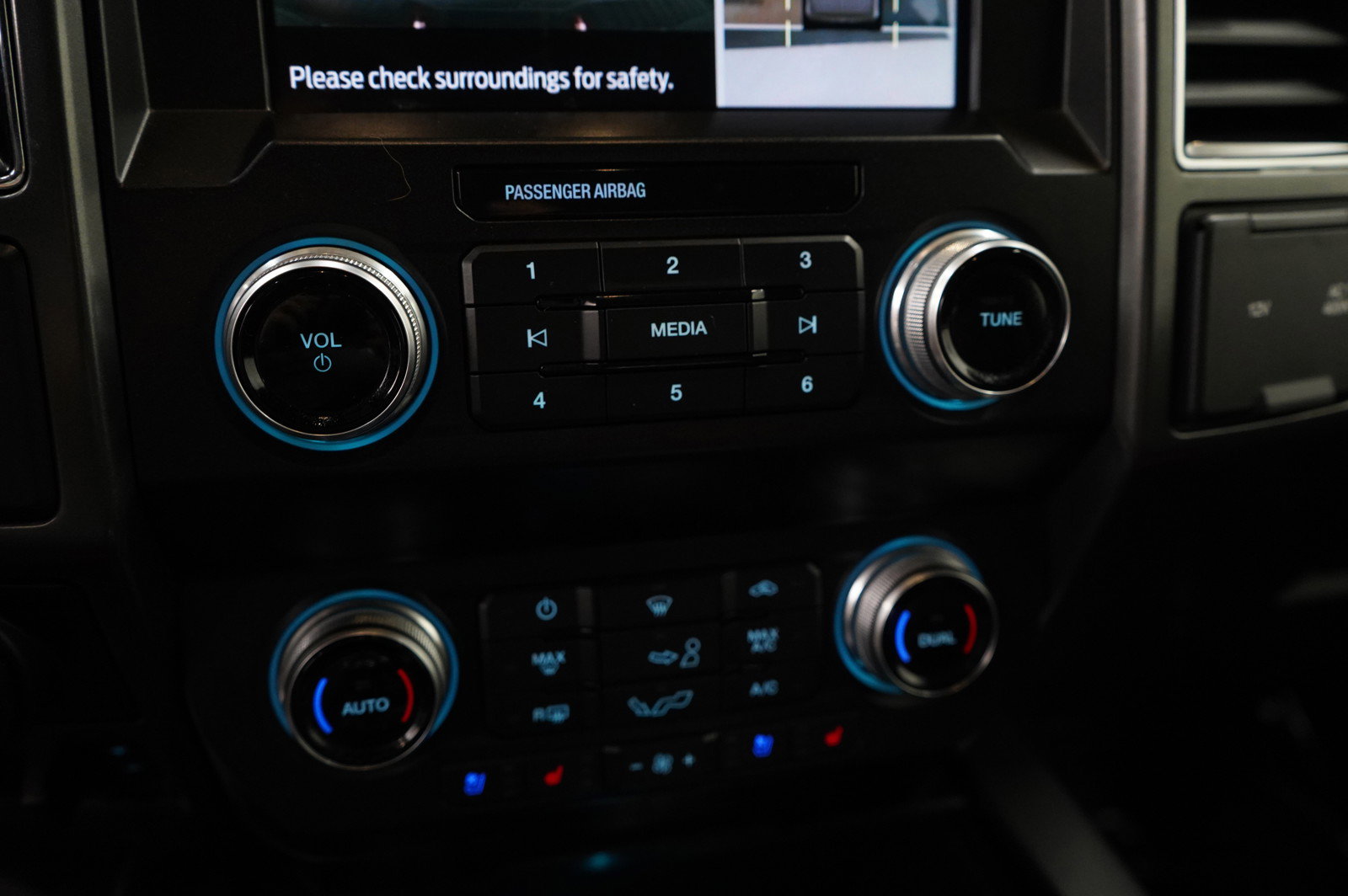 2020 Ford F-150 photo 22
