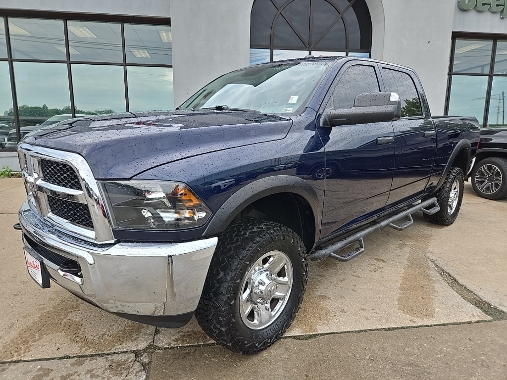 Used 2018 RAM Ram 2500 Pickup Tradesman with VIN 3C6UR5CJ8JG106547 for sale in Kansas City