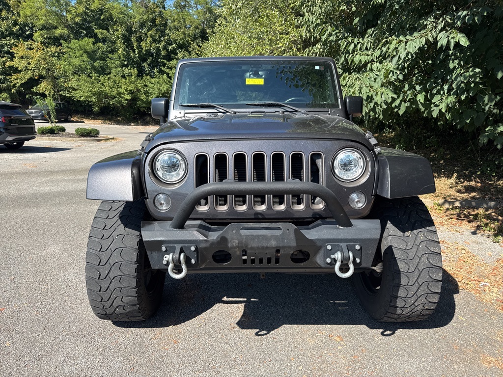2017 Jeep Wrangler Unlimited Sahara photo 8