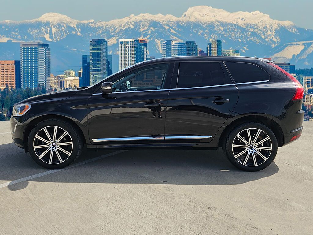 2016 Volvo XC60 T6 photo 2