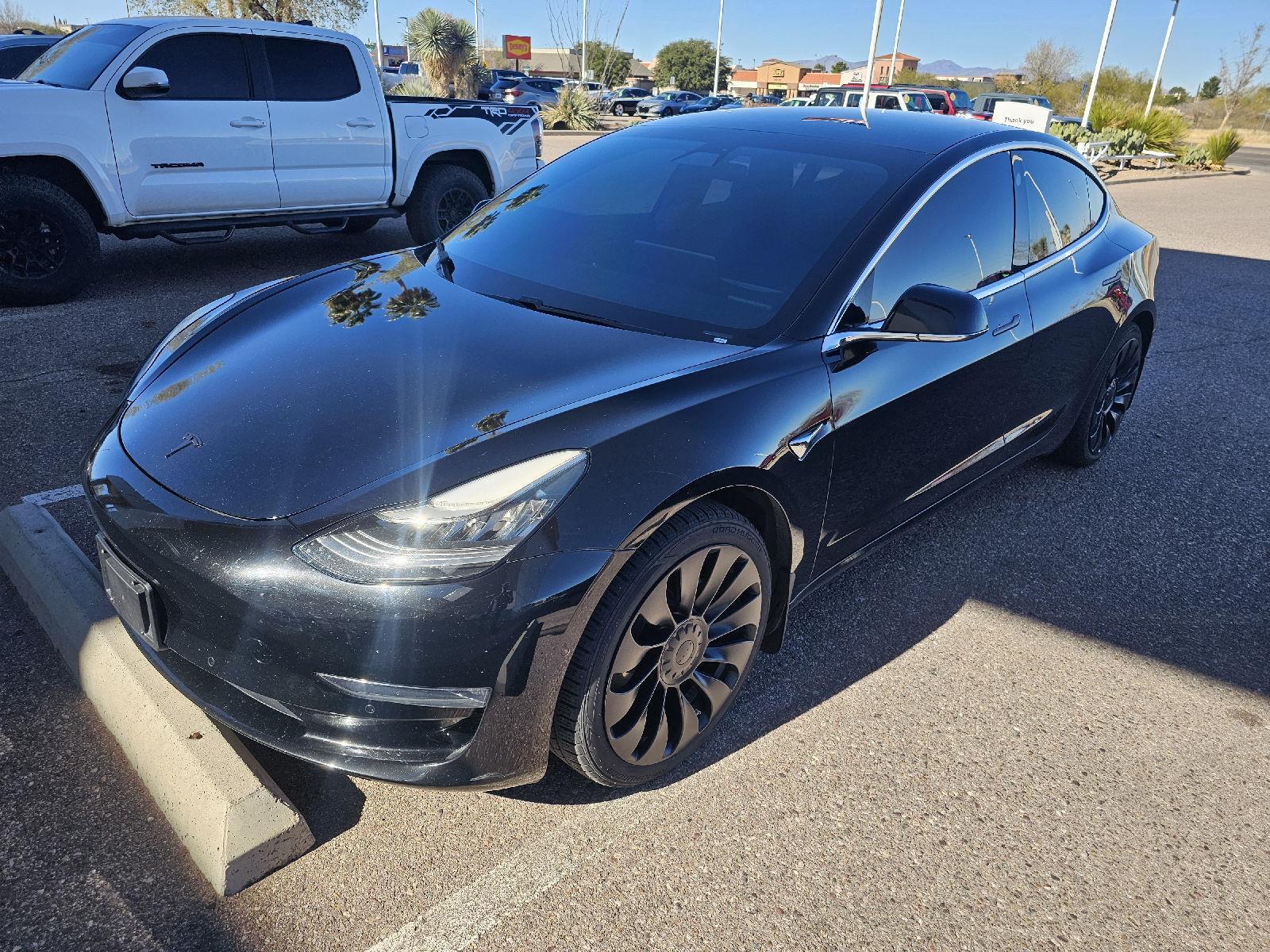 2019 Tesla Model 3 Long Range's photo