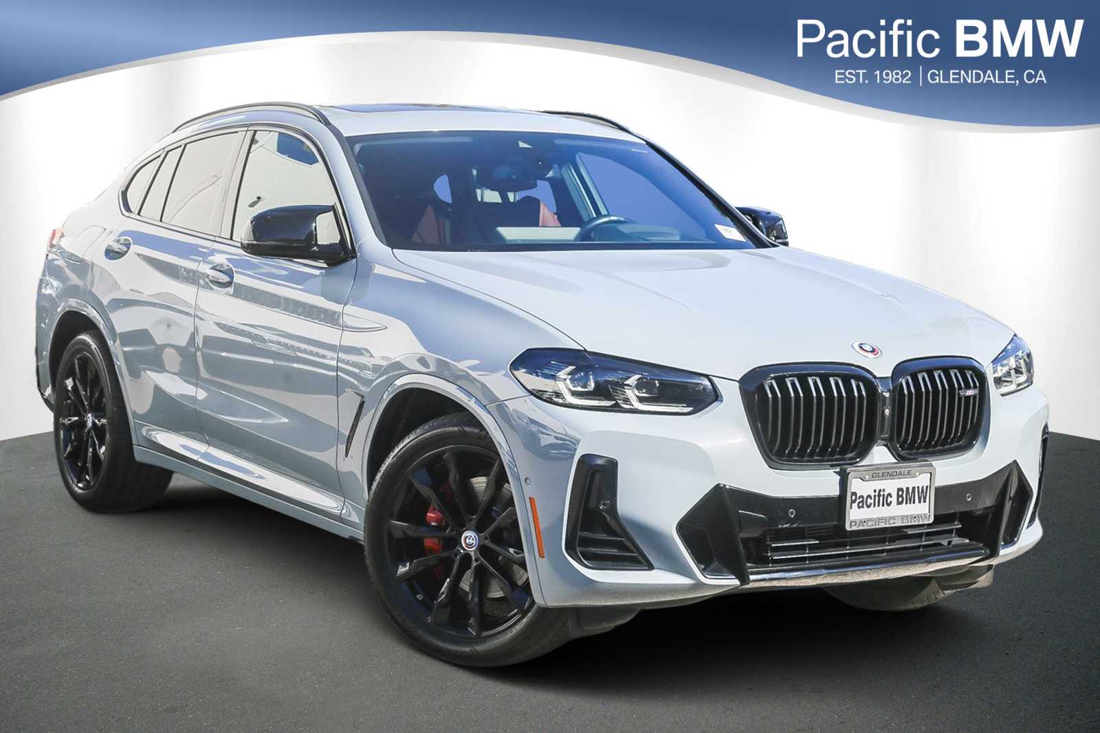 2023 BMW X4