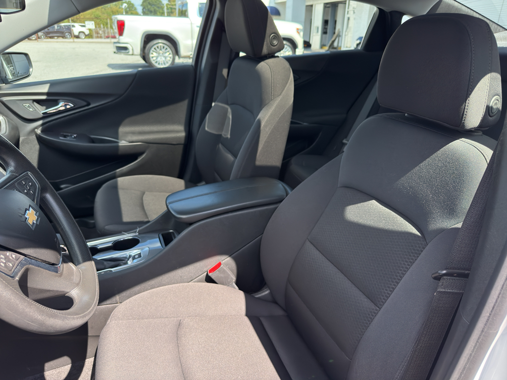 2023 Chevrolet Malibu 1LT photo 8