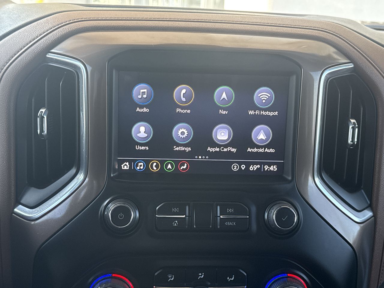 2022 Chevrolet Silverado 3500HD High Country photo 4