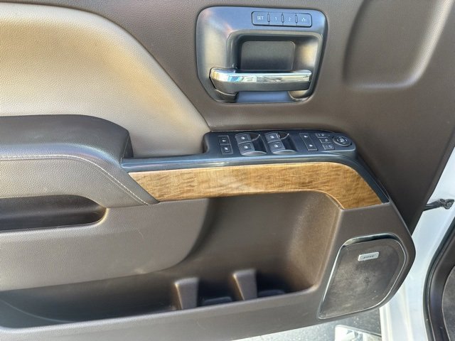 2019 Chevrolet Silverado 3500HD LTZ photo 3