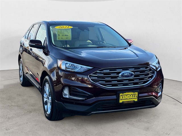 2021 Ford Edge Titanium's photo