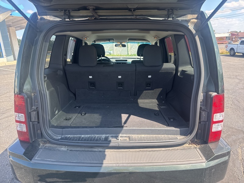 2011 Jeep Liberty Sport photo 7