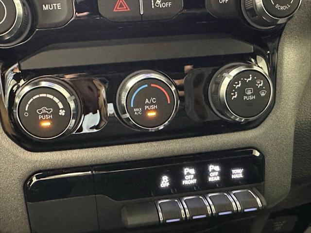 2025 Ram 1500 Warlock photo 11