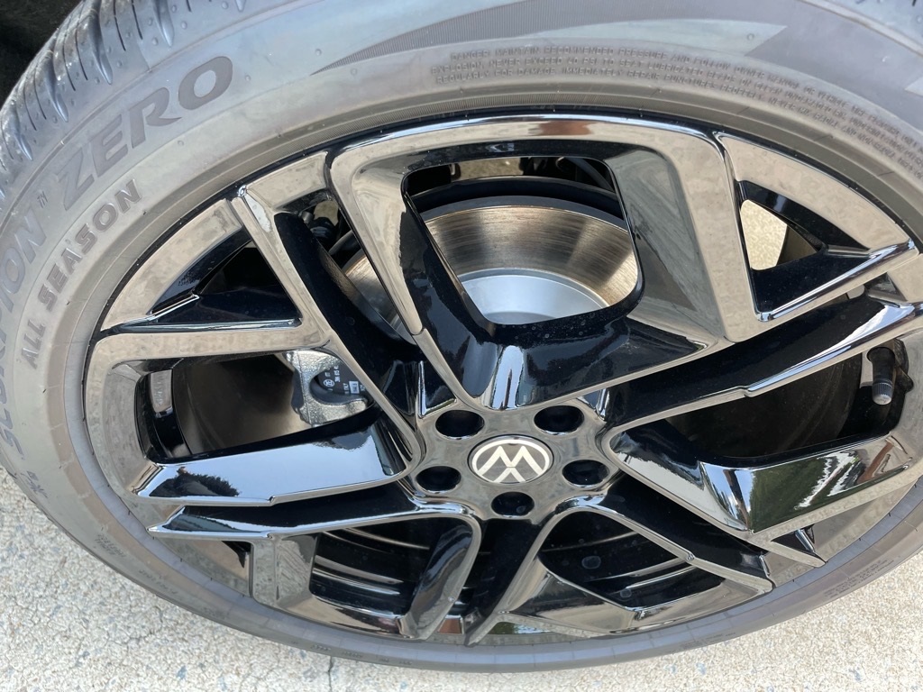 2025 Volkswagen Tiguan SE R-Line Black photo 14