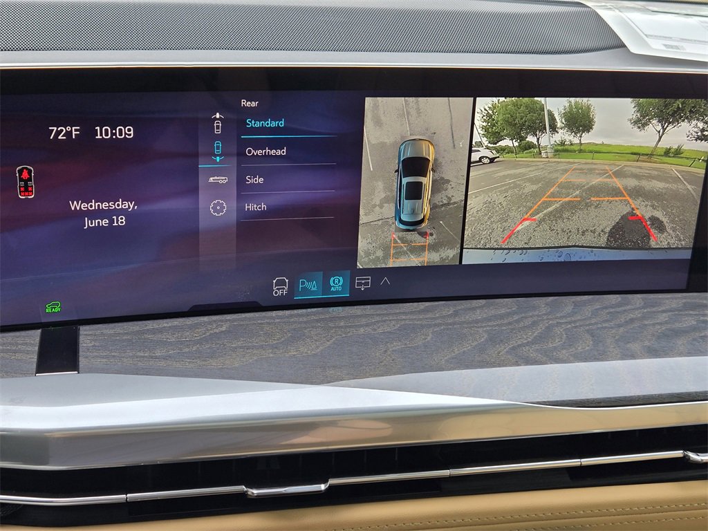 2026 Cadillac Escalade IQ Premium Luxury photo 16