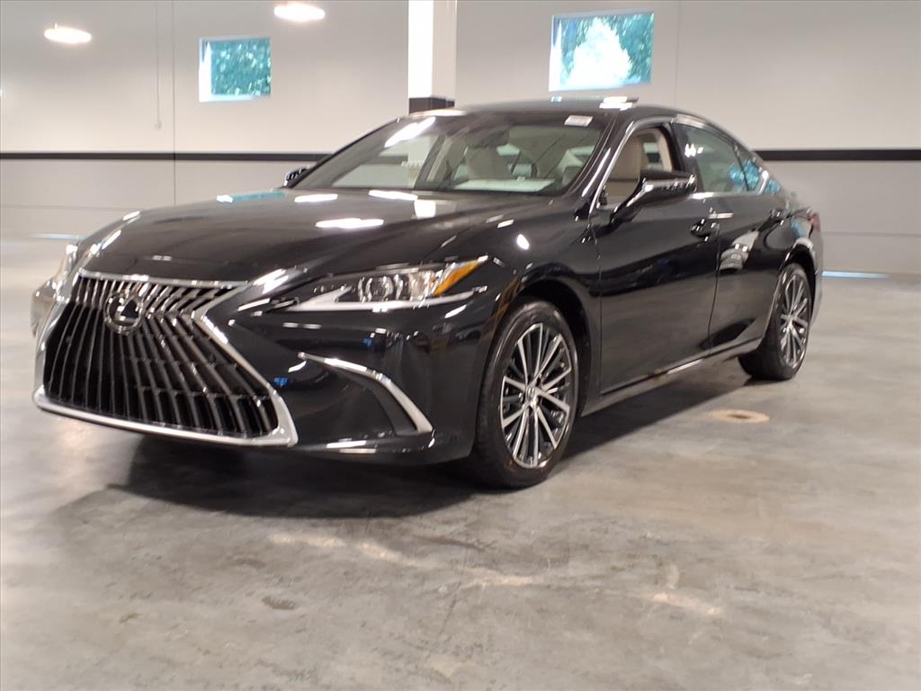 2025 Lexus ES 350 photo 3