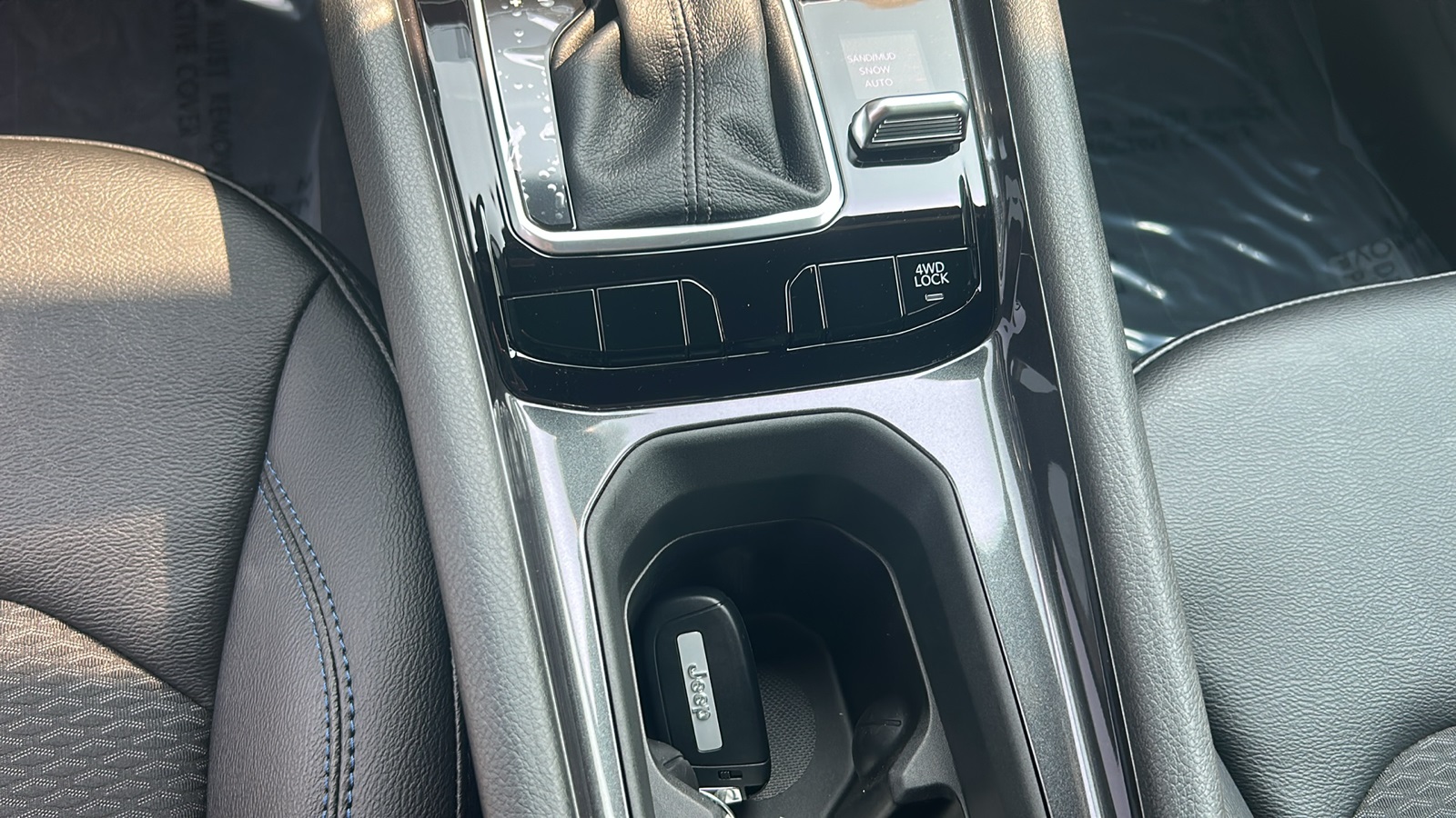 2025 Jeep Compass Latitude photo 24