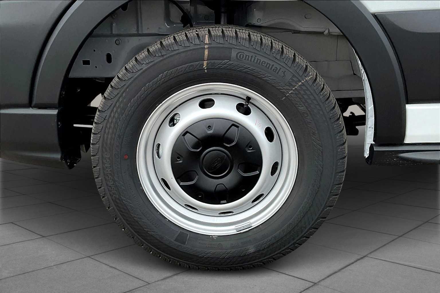 2025 Ford Transit Cargo Van photo 11