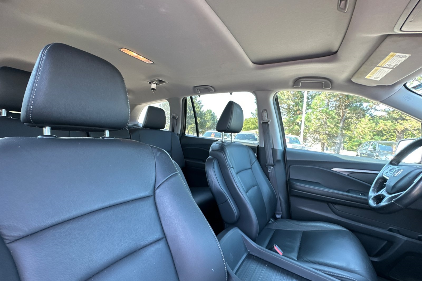 2022 Honda Pilot Special Edition photo 22